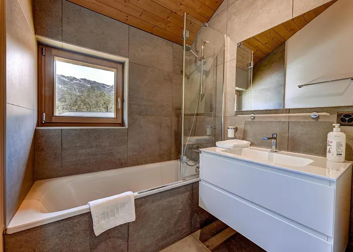 Panaga 샬레 라 초우마츠